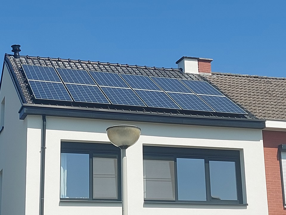 zonnepaneel op dak